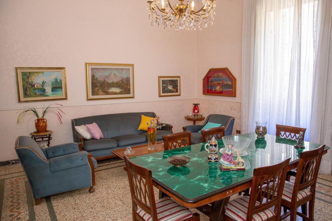 Rivivi Gli Anni '60 Apartman Catania Kültér fotó